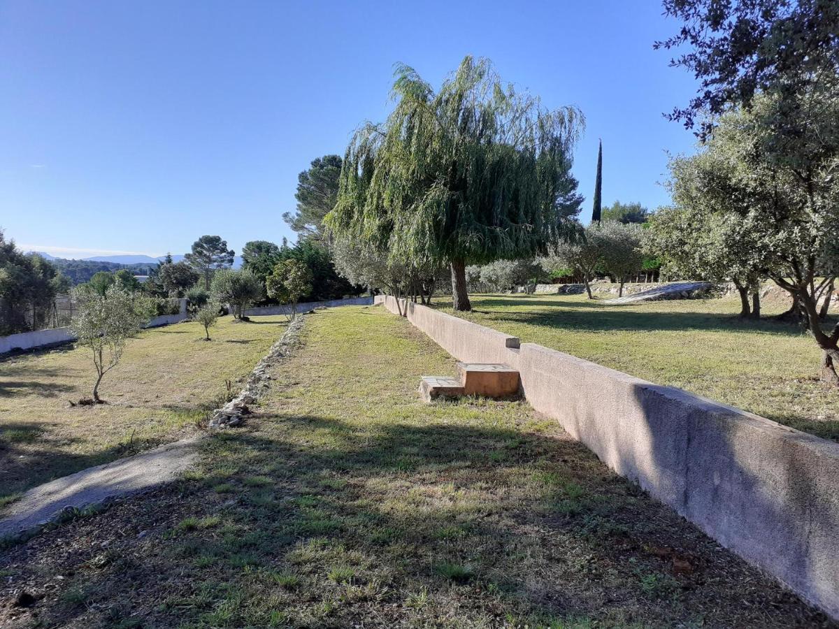 La Bastide Des Selves Panzió Draguignan Kültér fotó